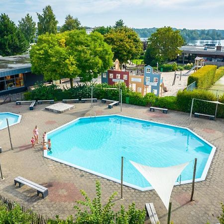 Landal Marina Resort Well Well  Buitenkant foto